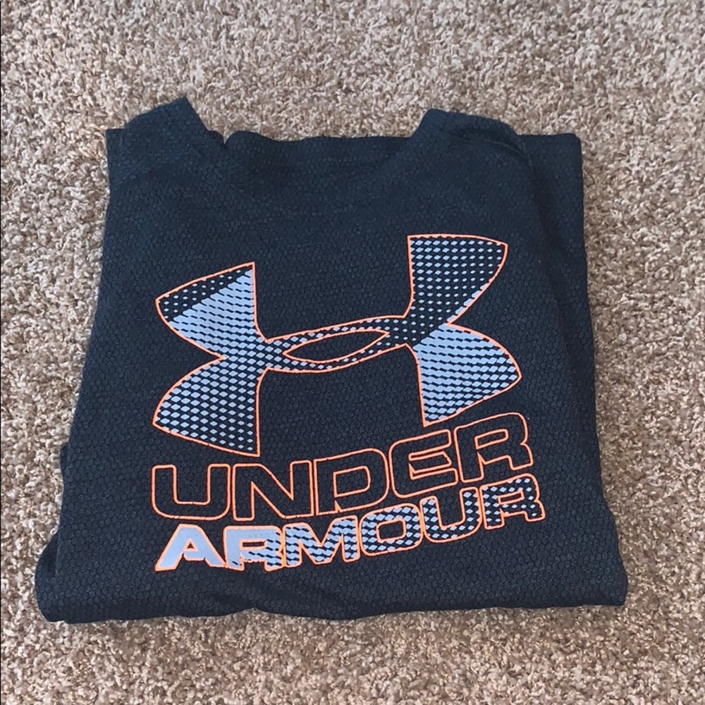 under armour long sleeve top